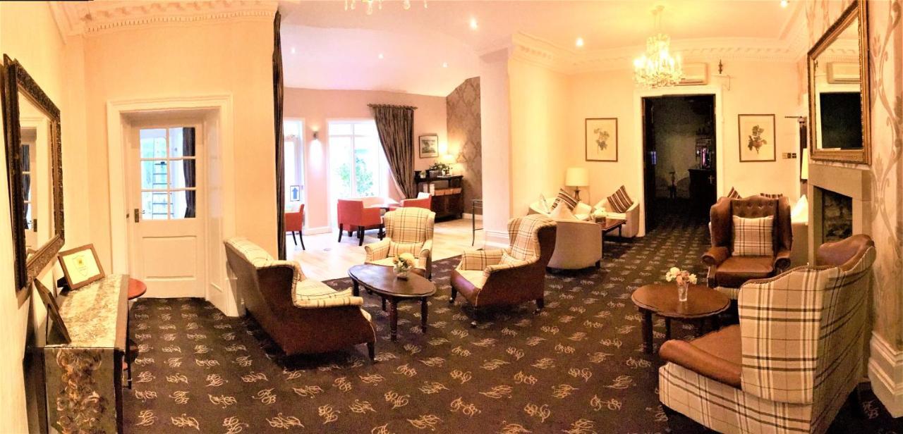 Astley Bank Hotel Darwen Extérieur photo
