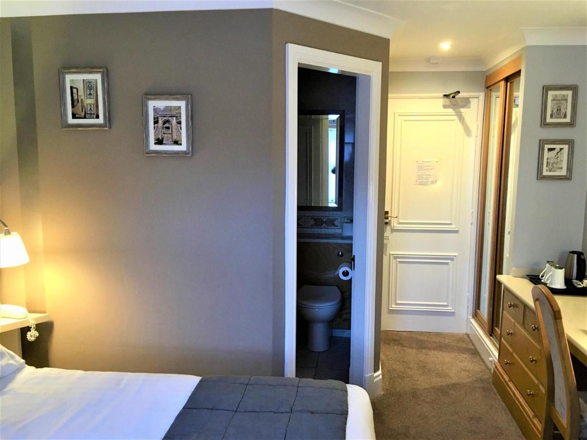 Astley Bank Hotel Darwen Extérieur photo